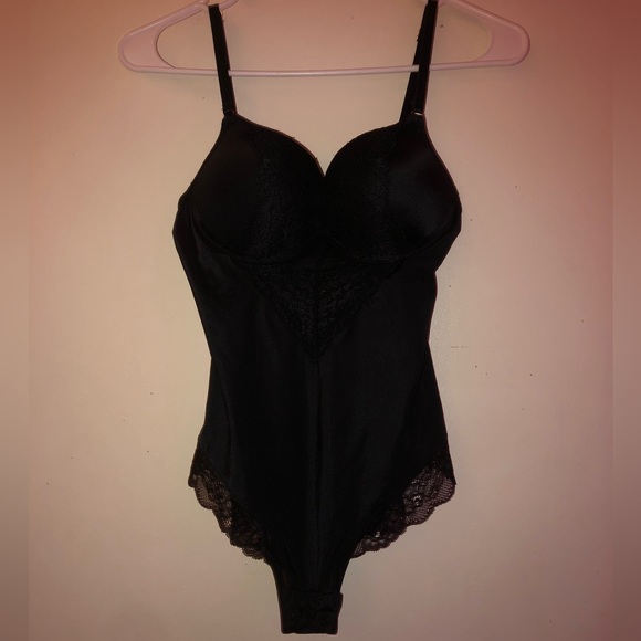 Black Lace Push-Up BodySuit - Picture 1 of 5